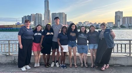 Counseling Students Study Abroad in Vietnam