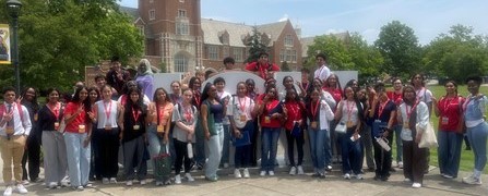 University Health Scholars Program Visits JCU